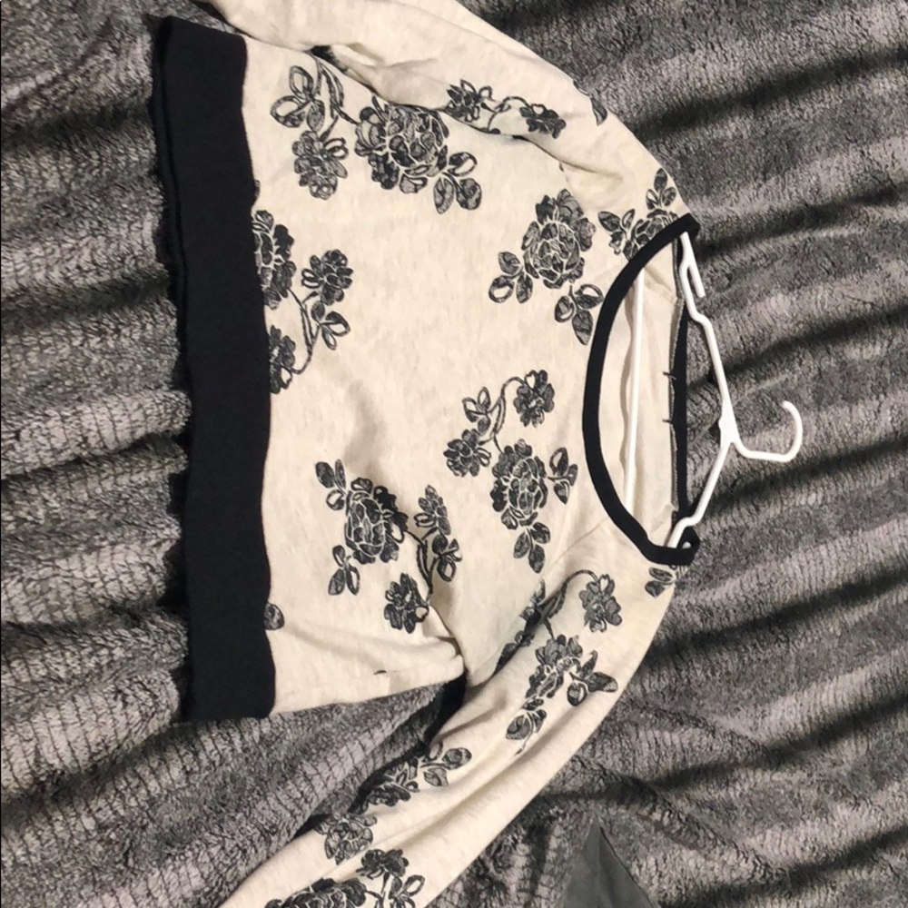 Long sleeve shirt